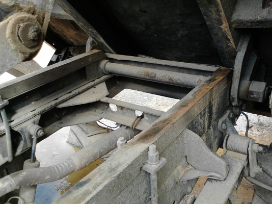 รถอีซูซู 6 ล้อดั้ม NPR เปลื่ยนเครื่อง 120 แรงม้า. ปี 47    สนใจติดต่อ  081 - 6079515