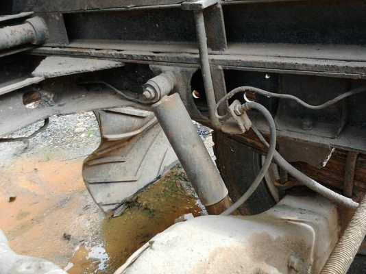 รถอีซูซู 6 ล้อดั้ม NPR เปลื่ยนเครื่อง 120 แรงม้า. ปี 47    สนใจติดต่อ  081 - 6079515