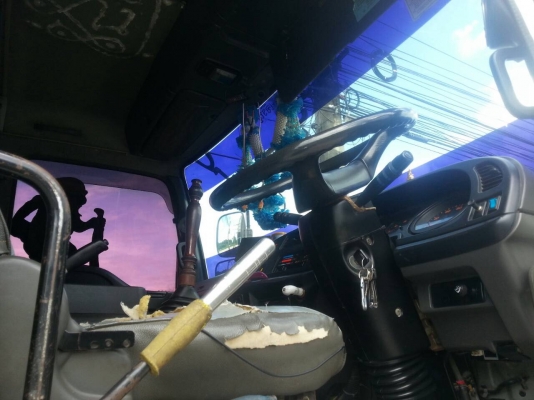 ต้องการขายสิบล้อแม่ลูก 270 ปี49