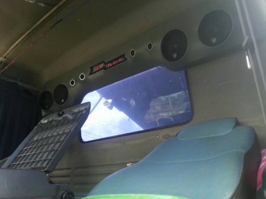 ต้องการขายสิบล้อแม่ลูก 270 ปี49