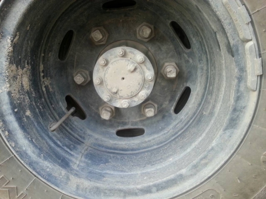 รถอีซุซุ 6 ล้อดั้ม NPR 150 แรงม้า. ปี 54.    ( รถวิ่ง 7x,xxx กม. )     สนใจติดต่อ  081 - 6079515