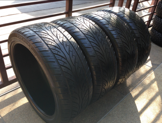 ยาง WINRUN 265 40 22 กลางปี12 ดอกคม ราคาไม่แพง