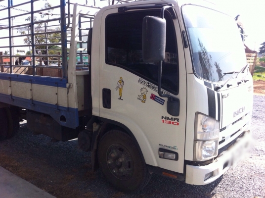 ขายรถบรรทุกหกล้อ ISUZU NMR85H5 เครื่อง 130 แรง ปี 52 กระบะยาว 4.20 เมตร รถสวยเดิมๆ พร้อมใช้งาน