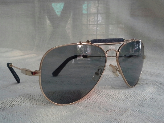 แว่นตาเอาท์ดอร์สแมน คานหุ้มยีนส์  CALVIN KLEIN USA