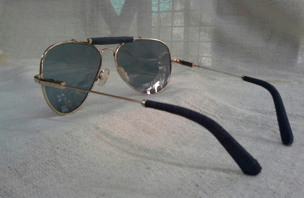 แว่นตาเอาท์ดอร์สแมน คานหุ้มยีนส์  CALVIN KLEIN USA