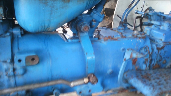 ขายแทรคเตอร์  ฟร์อดสวยมาก  ยางหลังใหม่ สภาพดี