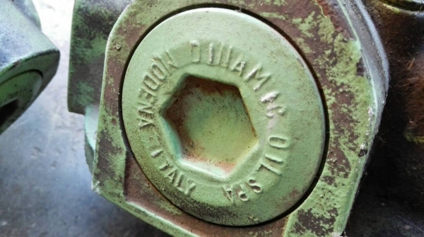 ====== Sold Out!! ======  ปั้มห้าดาว เบอร์ 3 MODENA Made in Italy มี 2 ตัว สภาพใหม่พร้อมใช้งาน