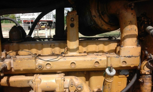 ขายรถแทรกเตอร์ D5 เกียร์ตัด ขายรถแทรกเตอร์ D5 เกียร์ตัด