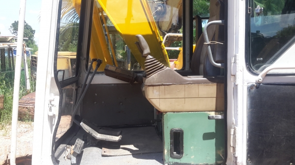 ขาย komatsu pc120-5 ราคา 590,000