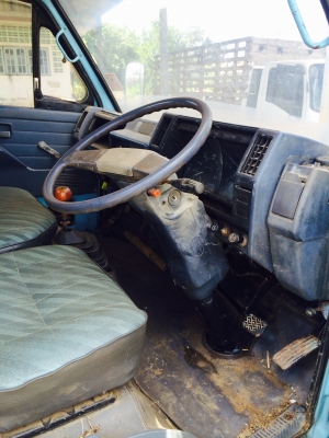 หกล้อ อีซูซุ NKR 110 แรง เกียร์สั้น ปี 35 ห้างแท้ กระบะเหล็ก 4.30 ม. พร้อมใช้สุดๆ เอกสารพร้อมโอน หกล้อ อีซูซุ NKR 110 แรง เกียร์สั้น ปี 35 ห้างแท้ กระบะเหล็ก 4.30 ม. พร้อมใช้สุดๆ เอกสารพร้อมโอน