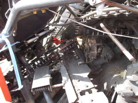 ขายรถเกี่ยวข้าวญี่ปุ่น kubota AR43 ราคา 149,000