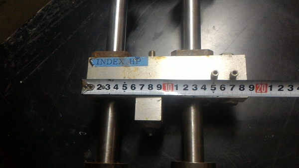 ชุดแกนเท่นเลื่อนสไลด์ไปมาด้วยลูกปืน ลื่นมาก แกนเพลาขนาด 25 มม.