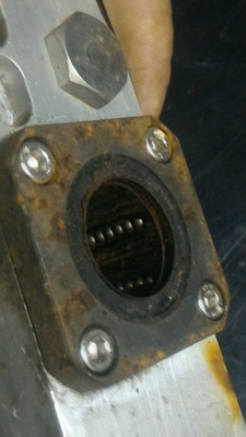 ชุดแกนเท่นเลื่อนสไลด์ไปมาด้วยลูกปืน ลื่นมาก แกนเพลาขนาด 25 มม.