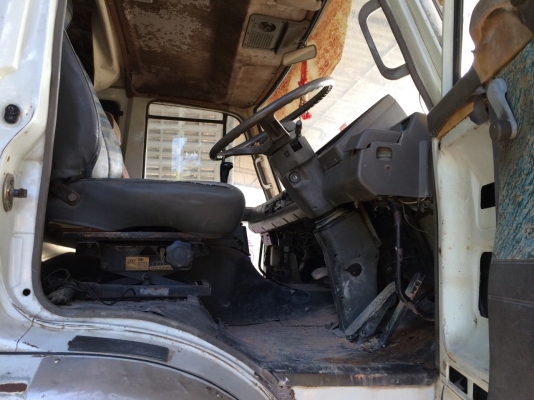 รถโม่ปูน 230แรง...โม่LT รถสภาพดี รถดีสีเดิมใช้ส่วนตัว รถผู้รับเหมา..