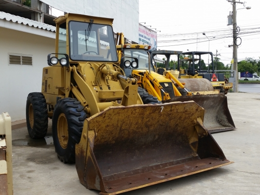 มาใหม่ !! ขายรถตักล้อยาง 515B ยี่ห้อ DRESSER รถเก่านอก 100\% สภาพสวย ไม่เคยใช้งานในไทย มาใหม่ !! ขายรถตักล้อยาง 515B ยี่ห้อ DRESSER รถเก่านอก 100\% สภาพสวย ไม่เคยใช้งานในไทย