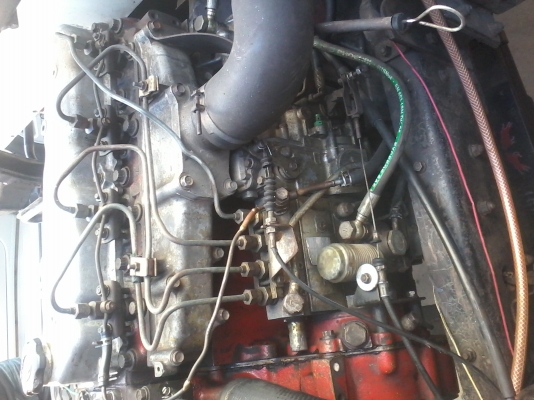 ขายหกล้อHINO KM779 ตู้แห้งสิบบาน ยาว5 .70 เครื่องแน่นดี เกียร์ใหญ่ คัชชีสวย ยางพร้อมใช้งาน เอกสารเล่มทะเบียนพร้อมโอน