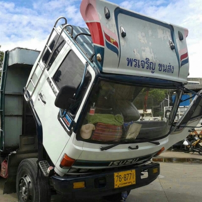หกล้อ อีซูซุ195แอร์ เวอร์ ทิฟฟี ช่ววยาว5.50ม สภาพดีสวยบางเดิมพร้อมใช้ ทะเบียนพร้อมโอน หกล้อ อีซูซุ195แอร์ เวอร์ ทิฟฟี ช่ววยาว5.50ม สภาพดีสวยบางเดิมพร้อมใช้ ทะเบียนพร้อมโอน