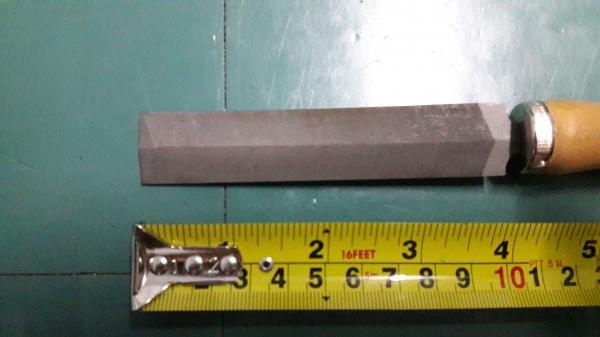 ขายตะไบขนนกญี่ปุ่นตราโอ่งMade in Japan. ขนาด100mm. ขายตะไบขนนกญี่ปุ่นตราโอ่งMade in Japan. ขนาด100mm.