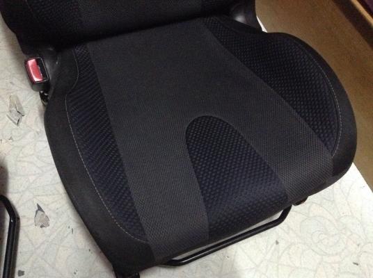 เบาะซูบารุ WRX แท้ๆเบาะคนขับปรับได้ สภาพสวยไม่ขาดฟองน้ำไม่ยุบ