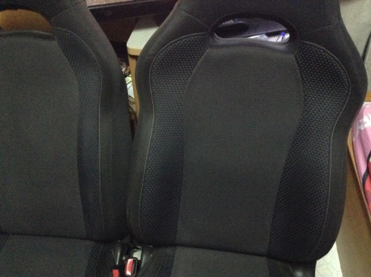 เบาะซูบารุ WRX แท้ๆเบาะคนขับปรับได้ สภาพสวยไม่ขาดฟองน้ำไม่ยุบ