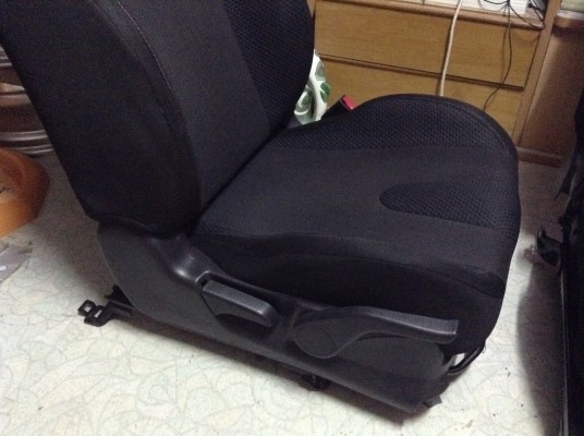เบาะซูบารุ WRX แท้ๆเบาะคนขับปรับได้ สภาพสวยไม่ขาดฟองน้ำไม่ยุบ