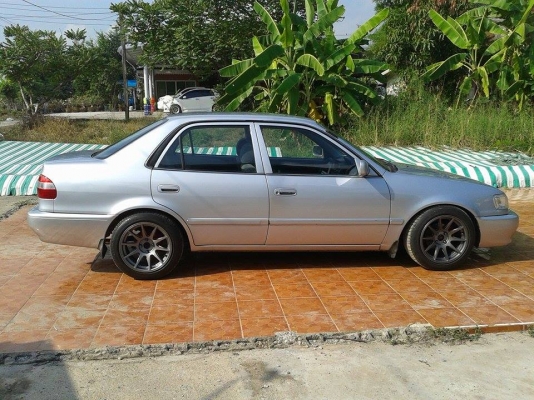 ขายโคโรล่าปี2000สภาพดีราคาถูก