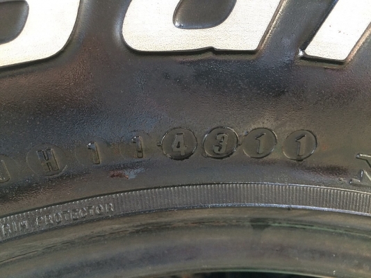 ยาง bf all 265/75/16 ปลายปี11สวยๆ