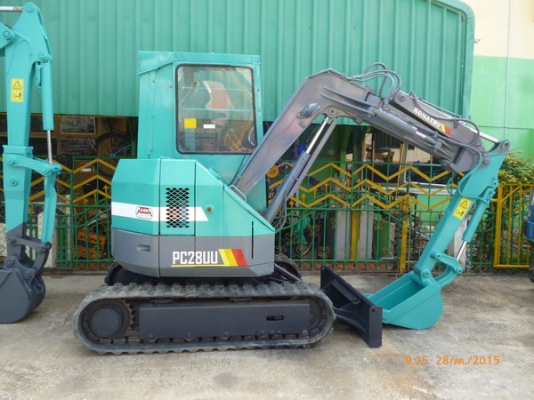 ขายรถขุด  KOMATSU   มีหลายคัน