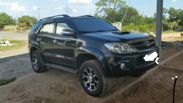 ฟอร์จูนเนอร์ 3.0 ปี07 ออโต้ 4WD โฟวิวล์ รถสภาพเยี่ยมสวยจัดบางเดิมทั้งคัน ทะเบียนพร้อมโอน ฟอร์จูนเนอร์ 3.0 ปี07 ออโต้ 4WD โฟวิวล์ รถสภาพเยี่ยมสวยจัดบางเดิมทั้งคัน ทะเบียนพร้อมโอน