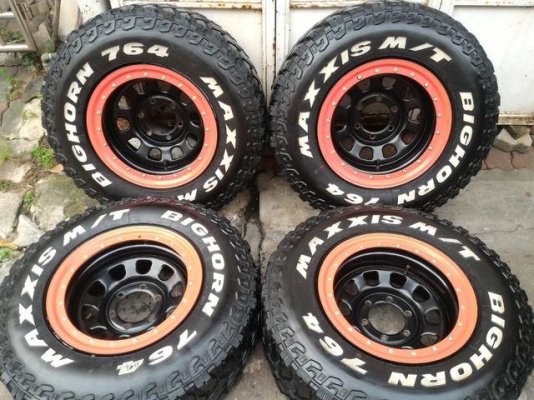 ขายยางมือ 2  Mud  245 x 75 x 16  พร้อมล้อ