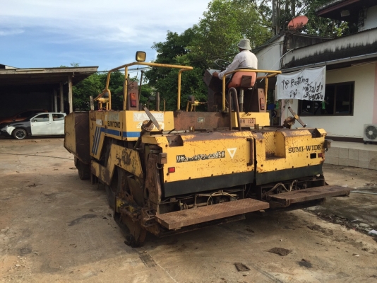 ขายรถปูยาง SUMITOMO 45W-1 เอกสารเล่มทะเบียน ปูกว้าง 4.50 เมตร ราคา 790000