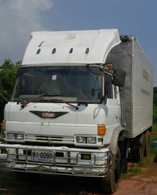 ขายแพ๊คคู่ 2คัน ไม่แยก ราคาคู่ 890,000บ  สิบล้อ ฮีโน่ FL1M-EM100-220แรง1เพา และ ฮีโน่ FL176-EM-200แรง1เพา บรรทุกตู้แห้ง สภาพดีพร้อมใช้งาน ทะเบียนพร้อมโอน