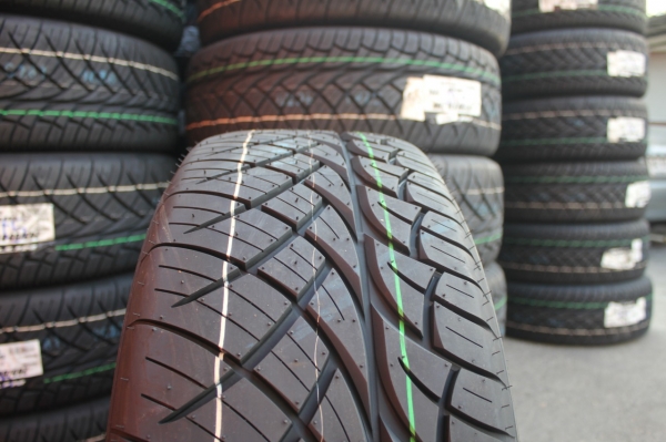 NITTO NT420S 265/60R18 เส้นละ 7,500 บาท