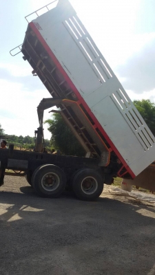 ขายรถบรรทุก 10 ล้อดัมพ์ ISUZU DECA 270 แรงม้าปี 2547 มีระบบลากพ่วง ราคา 1400000