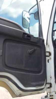 ขายรถบรรทุก 10 ล้อดัมพ์ ISUZU DECA 270 แรงม้าปี 2547 มีระบบลากพ่วง ราคา 1400000