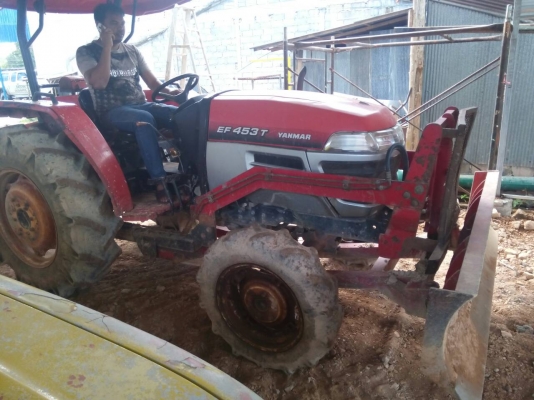 ขายรถไถ YANMAR EF453T ใบมีดดันหน้า 6 จาน เอกสารเล่มทะเบียน 2000 ชม.ราคา 280000