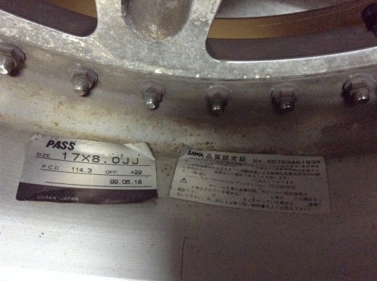 แม็กแท้เมดอินเจแปนขอบ17นิ้ว5รู114หน้าตื้นหลังลึกเงาๆลดราคาด่วน