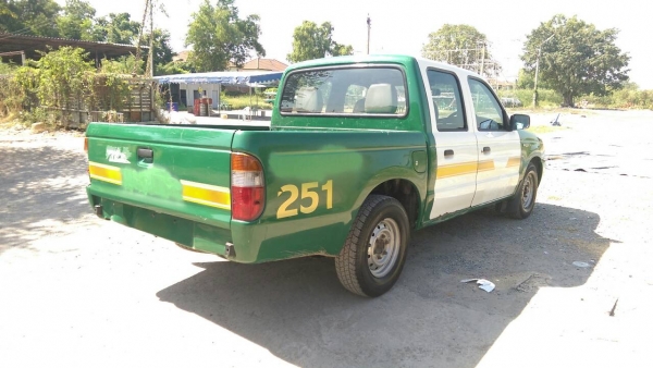 Ford ranger 4ประตู Ford ranger 4ประตู