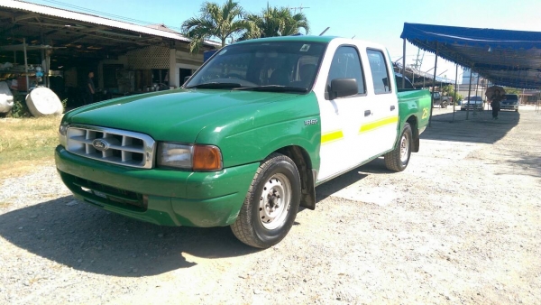Ford ranger 4ประตู Ford ranger 4ประตู