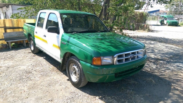 Ford ranger 4ประตู Ford ranger 4ประตู