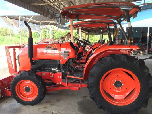 ขายรถไถคูโบต้าL4708 พร้อมอุปกรณ์ชั่วโมงทำงาน1500ชั่วโมง