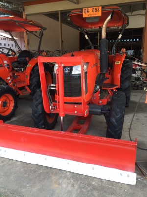 ขายรถไถคูโบต้าL4708 พร้อมอุปกรณ์ชั่วโมงทำงาน1500ชั่วโมง