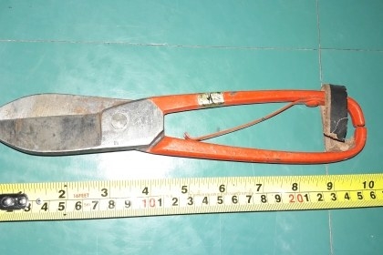 ขายกรรไกรตัดแผ่นเหล็กเยอรมันเก่าเก็บmMade in Germany. ขายกรรไกรตัดแผ่นเหล็กเยอรมันเก่าเก็บmMade in Germany.