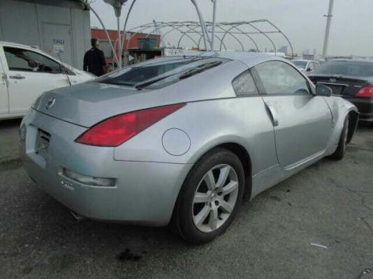 ขายอะไหล่หัวตัดและท้ายตัด NISSAN FAIRLADY Z350 ขายอะไหล่หัวตัดและท้ายตัด NISSAN FAIRLADY Z350