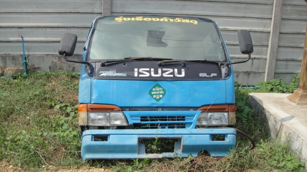 หัวการ์ตูน NKR อุปกรณ์ครบ ขาหน้า ขาหลัง ยกใส่รถวิ่งได้เลย ราคาถูก