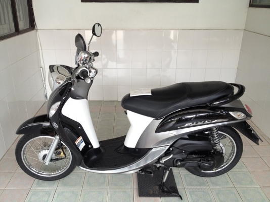 Fino Fi ตัวTop ลายPremium วิ่ง9000 ปี57 (ของแถม 4 รายการ)