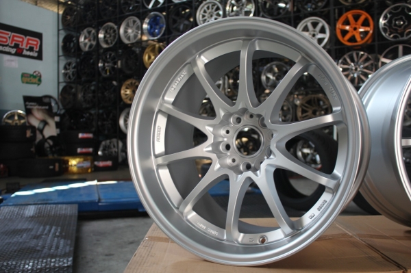 โปรโมชั่นล้อCE28 ขอบ18 พร้อมยางชุดละ 24,000 บาท