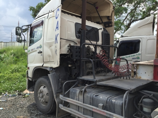 ขายด่วน หัวลาก 10 ล้อ HINO 330 และ Hino 320 ปี2551ทั้ง2คัน ขายด่วน หัวลาก 10 ล้อ HINO 330 และ Hino 320 ปี2551ทั้ง2คัน