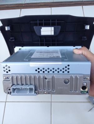 กระจกปรับไฟฟ้า + วิทยุเดิมติดรถ + กระบะท้าย All New Isuzu D-Max ของใหม่ ถอดศูนย์