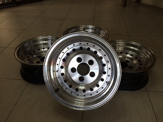 ล้อหยดน้ำสวยๆ ล้อหยดน้ำสวยๆ